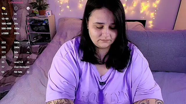 naughtykiss online show from 04.04.26