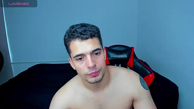 tanner hard  online show from 03.16.25