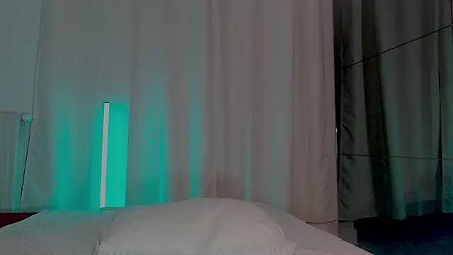 sweet diazzz online show from 02.14.25