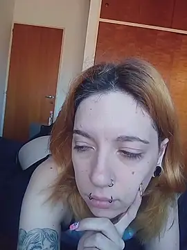 Snapshot of Rabit_Snake chatting on 06.15.26 Rabit Snake online show from 06.15.26