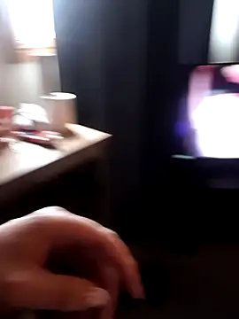 Snapshot of AcrobaticFoxx chatting on 10.31.25 AcrobaticFoxx online show from 10.31.25