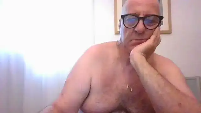 Snapshot of ANONIMO7735 chatting on 06.30.26 ANONIMO7735 online show from 06.30.26