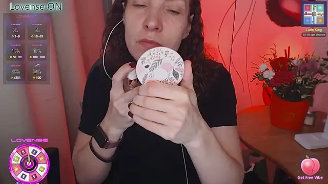 JohansonKatie online show from 02.18.25