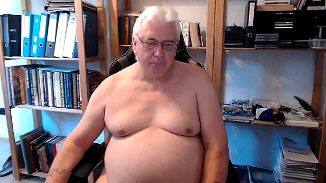 SchwanzhureXXL online show from 06.19.26