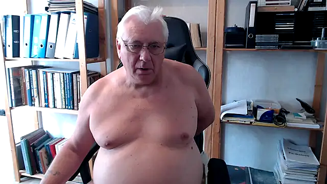 SchwanzhureXXL online show from 07.16.26