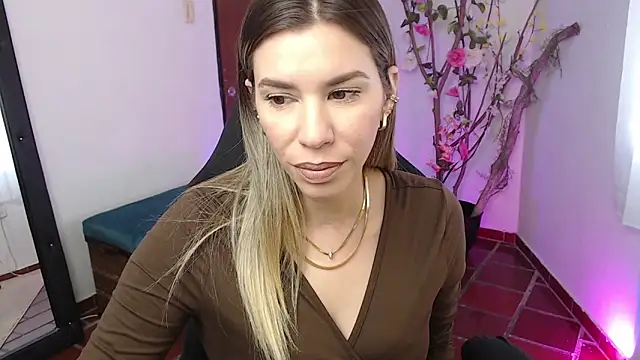 ms sofia x online show from 09.25.25