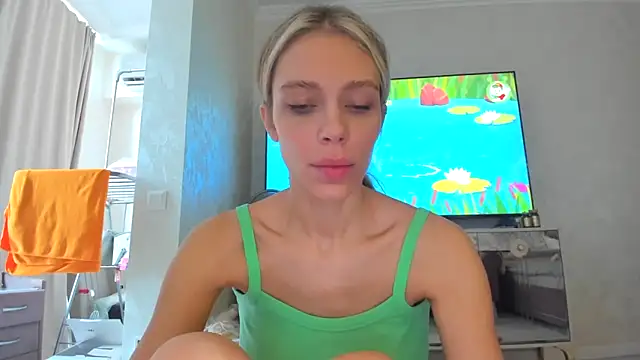 Iris cherry online show from 12.08.24