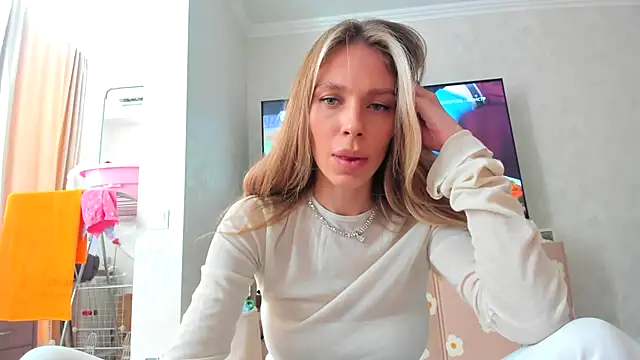 Iris cherry online show from 01.29.25