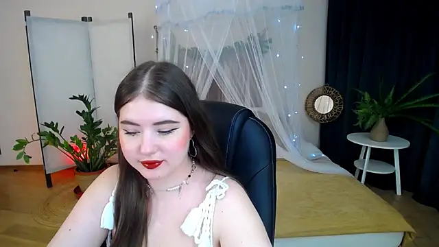 NicoleFoxery online show from 02.04.25