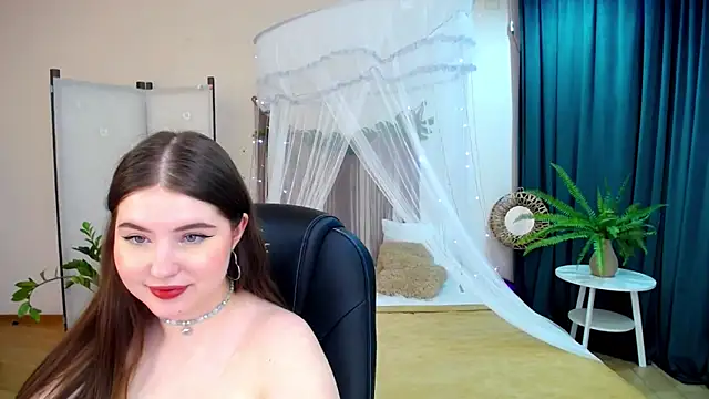 NicoleFoxery online show from 03.22.25