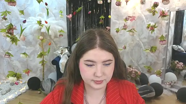 Snapshot of NicoleFoxery chatting on 07.18.26 NicoleFoxery online show from 07.18.26