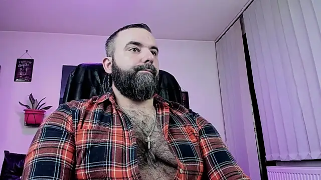 Snapshot of ChristophJules chatting on 02.18.25 ChristophJules online show from 02.18.25