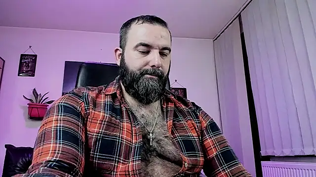 Snapshot of ChristophJules chatting on 03.08.25 ChristophJules online show from 03.08.25