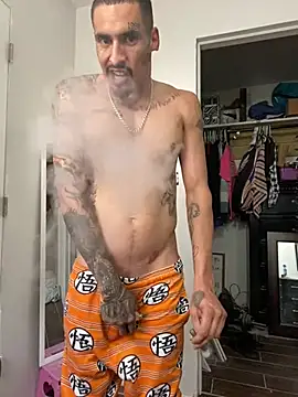 Snapshot of Prettyboiflaco chatting on 02.18.25 Prettyboiflaco online show from 02.18.25