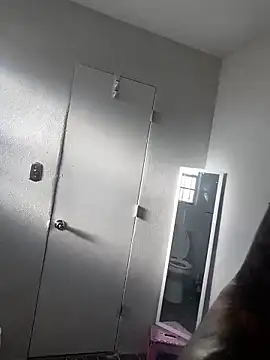 Snapshot of Prettyboiflaco chatting on 02.22.25 Prettyboiflaco online show from 02.22.25