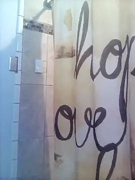 Snapshot of Prettyboiflaco chatting on 02.24.25 Prettyboiflaco online show from 02.24.25