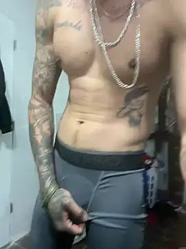 Snapshot of Prettyboiflaco chatting on 03.06.25 Prettyboiflaco online show from 03.06.25