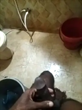 Snapshot of naxus@xh chatting on 10.30.25 naxusxh online show from 10.30.25