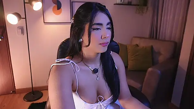 Isabella dior online show from 11.09.25