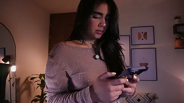 Isabella dior online show from 03.24.26