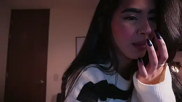 Snapshot of Isabella_dior chatting on 04.27.26 Isabella dior online show from 04.27.26