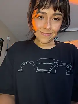 Evie-Luna online show from 11.24.25