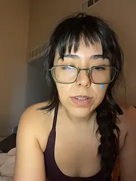 Evie-Luna online show from 04.03.26