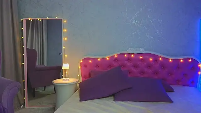 Ariana Petite online show from 01.27.25