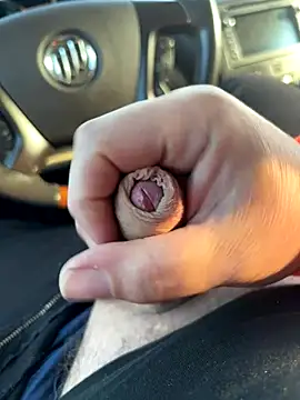 Snapshot of cockymarkus chatting on 10.04.25 cockymarkus online show from 10.04.25