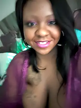 Snapshot of 6lue6a6y69 chatting on 02.15.25 6lue6a6y69 online show from 02.15.25