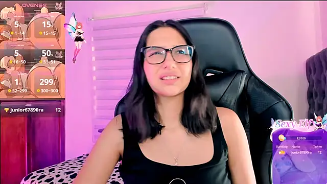 Snapshot of Luniverse chatting on 12.18.24 Luniverse online show from 12.18.24