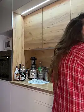 Marilyn La Rose online show from 04.02.26