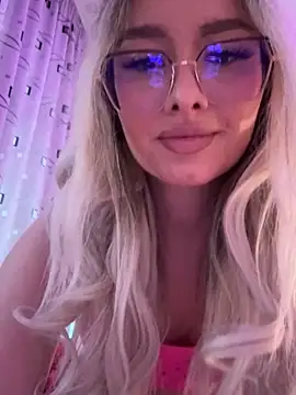 mollyxxx online show from 03.13.25