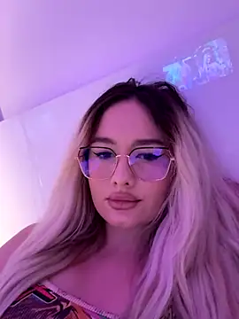 mollyxxx online show from 12.22.25