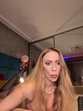 RockQueen A online show from 02.12.26