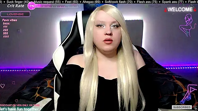 camsmiley online show from 12.05.25