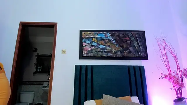 JupiteFox online show from 01.13.25