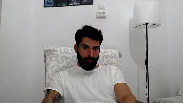 Verycutex online show from 11.20.25