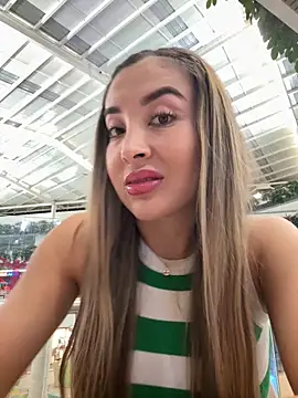 Snapshot of Alexa_seexy1 chatting on 02.21.25 Alexa seexy1 online show from 02.21.25