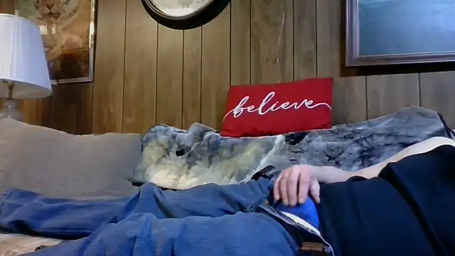 Snapshot of Makowboy chatting on 12.27.24 Makowboy online show from 12.27.24