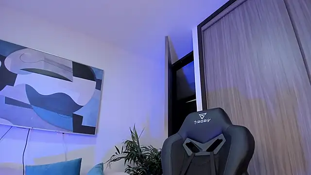 SaraParker  online show from 12.19.24