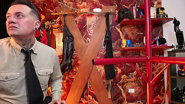 boy n girl online show from 11.13.25