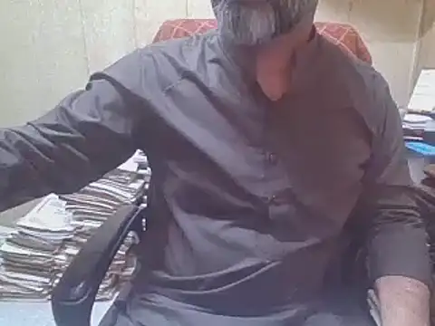 hairymaster95 online show from 10.10.25