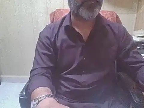 Snapshot of hairymaster95 chatting on 07.15.26 hairymaster95 online show from 07.15.26