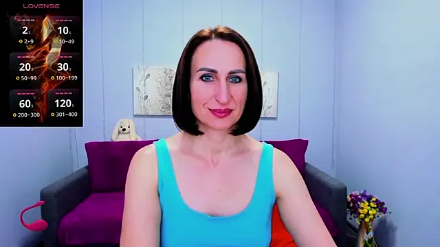 Nia Smithh online show from 12.05.24