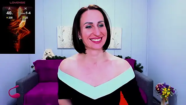 Nia Smithh online show from 12.30.24