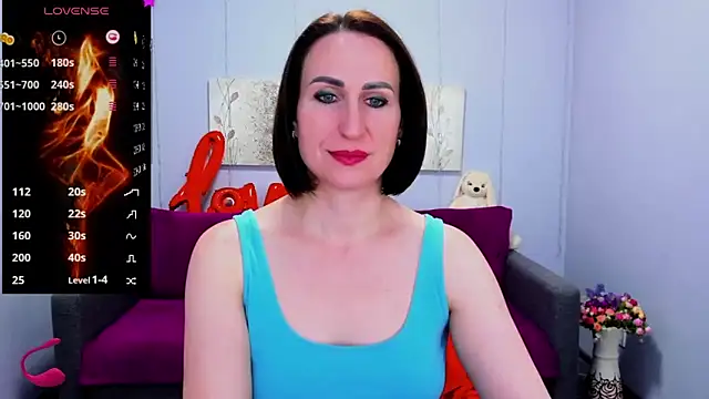 Nia Smithh online show from 03.20.25