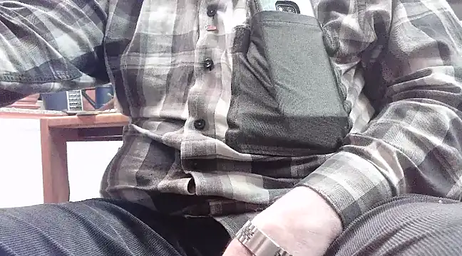 Snapshot of HaraldGermany chatting on 12.23.24 HaraldGermany online show from 12.23.24