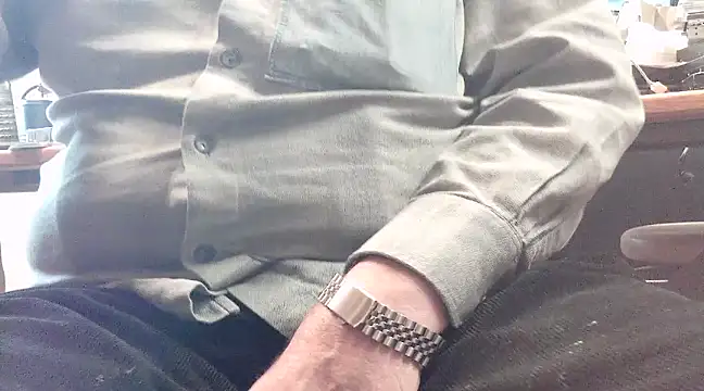 Snapshot of HaraldGermany chatting on 01.26.25 HaraldGermany online show from 01.26.25