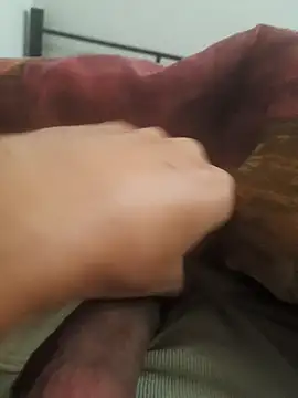 Snapshot of Ummfuss1 chatting on 12.19.24 Ummfuss1 online show from 12.19.24